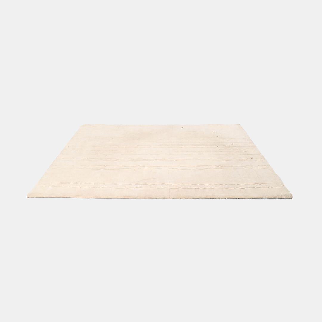 Carl Hansen Weißer Teppich mit weißen Holzlinien von Naja Utzon Popov, 2022 im Angebot 3