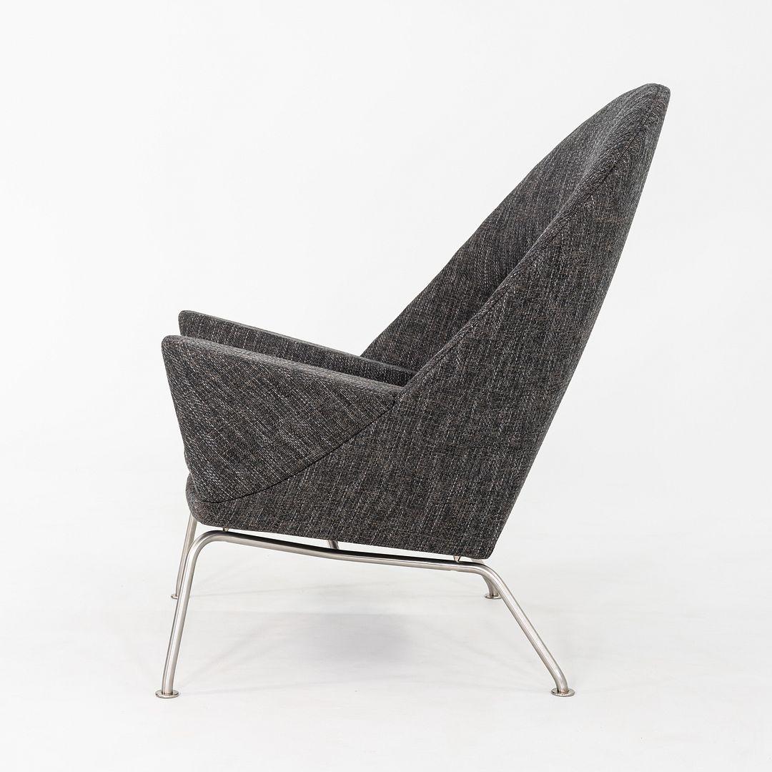 Moderno 2022 CH468 Oculus Lounge Chair and Ottoman di Hansen per Carl Hansen in vendita