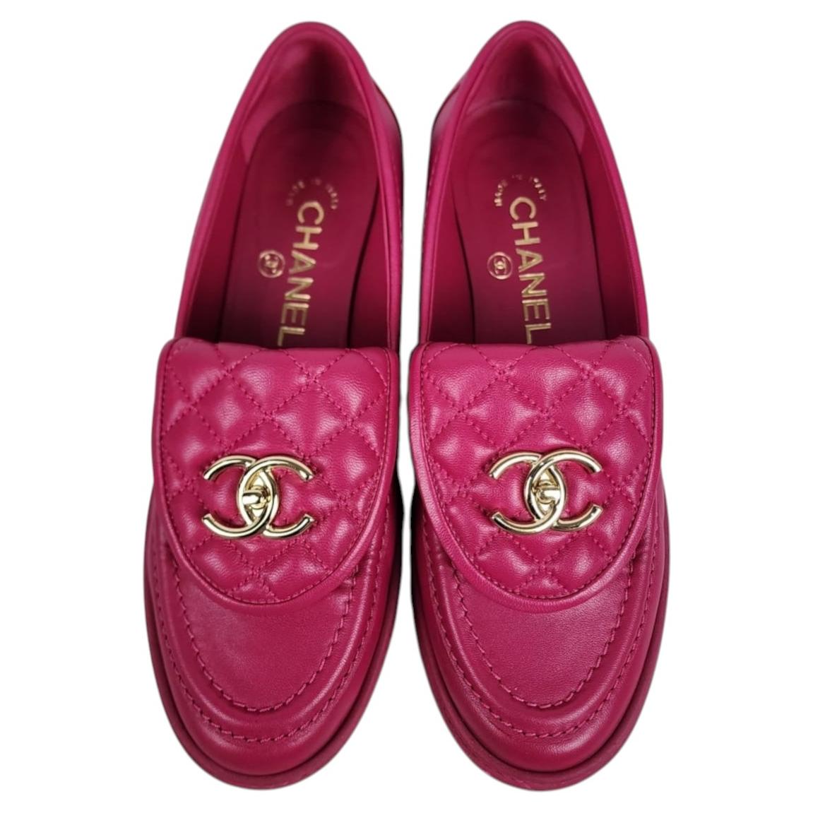2022 Chanel Fuchsia Quilted CC Turn Lock Loafers For Sale