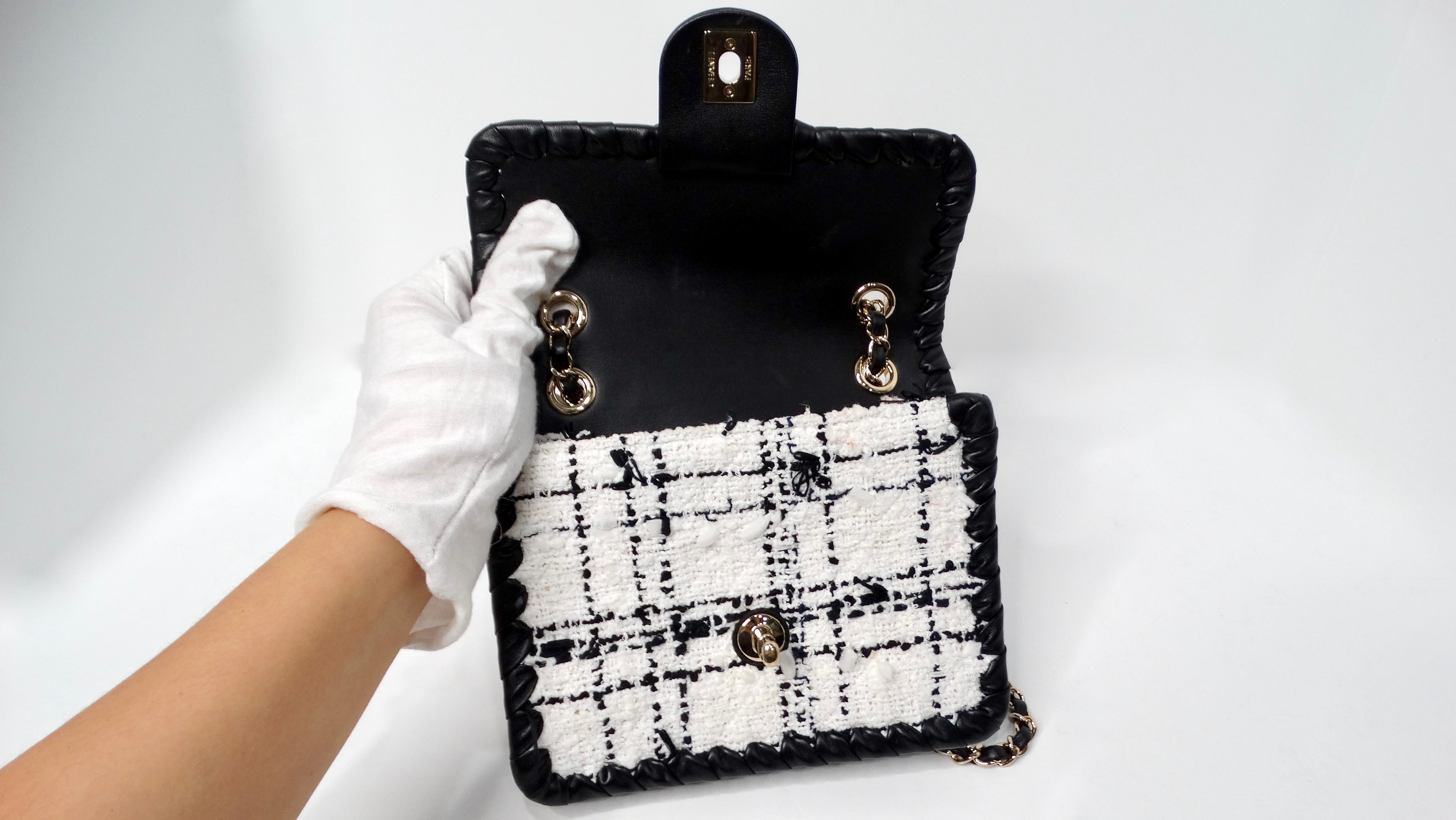2022 Chanel Mini 