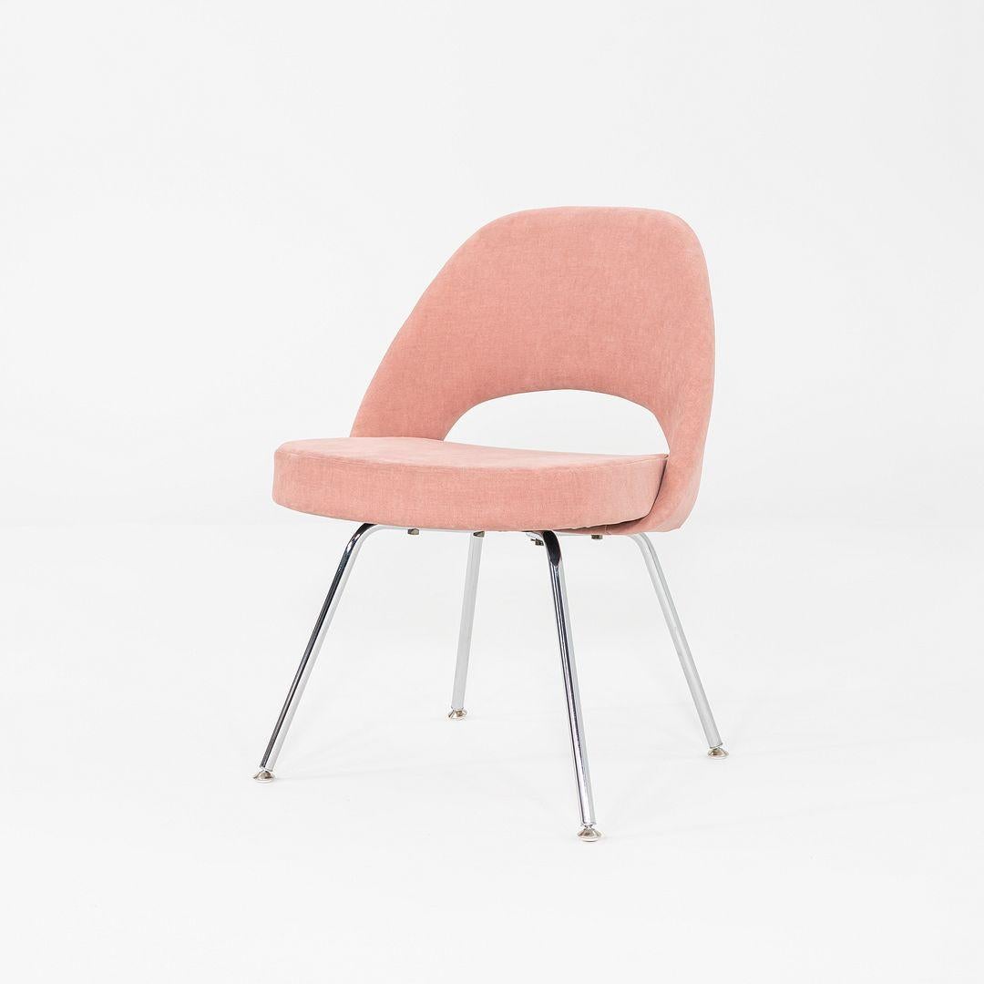 Américain 2022 Eero Saarinen for Knoll Armless Executive Dining Chair in Pink Fabric en vente