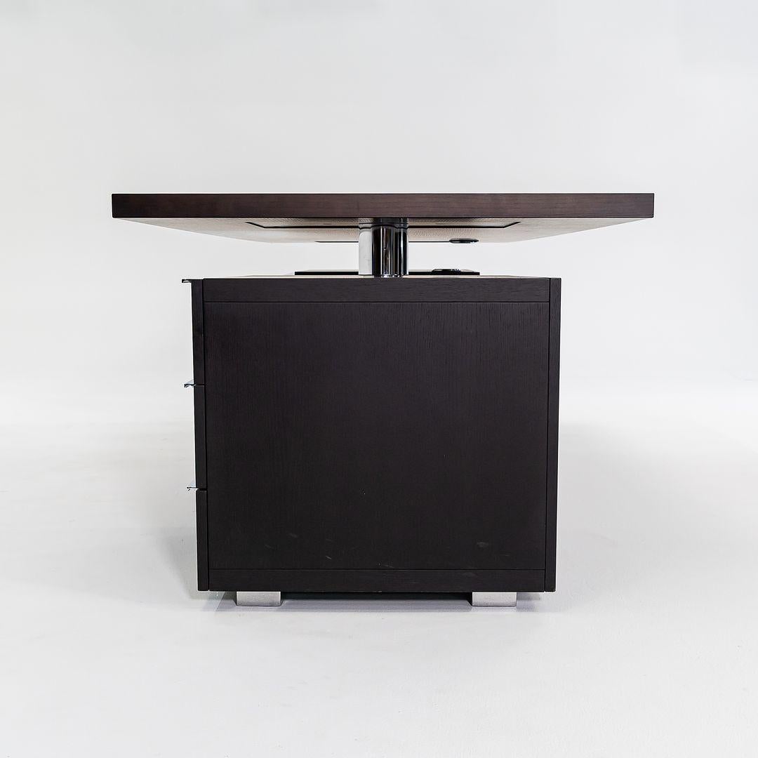 2022 Giulio Cappellini für Cappellini Senior-Schreibtisch mit Blatt links + Schublade in OAK im Zustand „Gut“ im Angebot in Philadelphia, PA