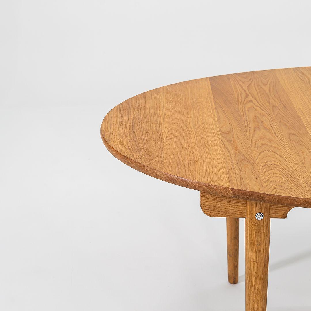 2022 Hans Wegner for Carl Hansen CH338 Dining Table with Two Leaves in Oiled Oak 3