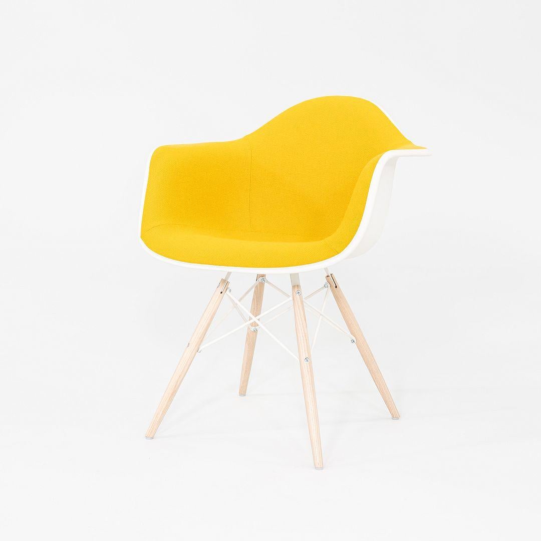 2022 Herman Miller Eames DAW Dining Chair with Yellow Fabric Seat & Eiffel Base In Good Condition For Sale In Philadelphia, PA
