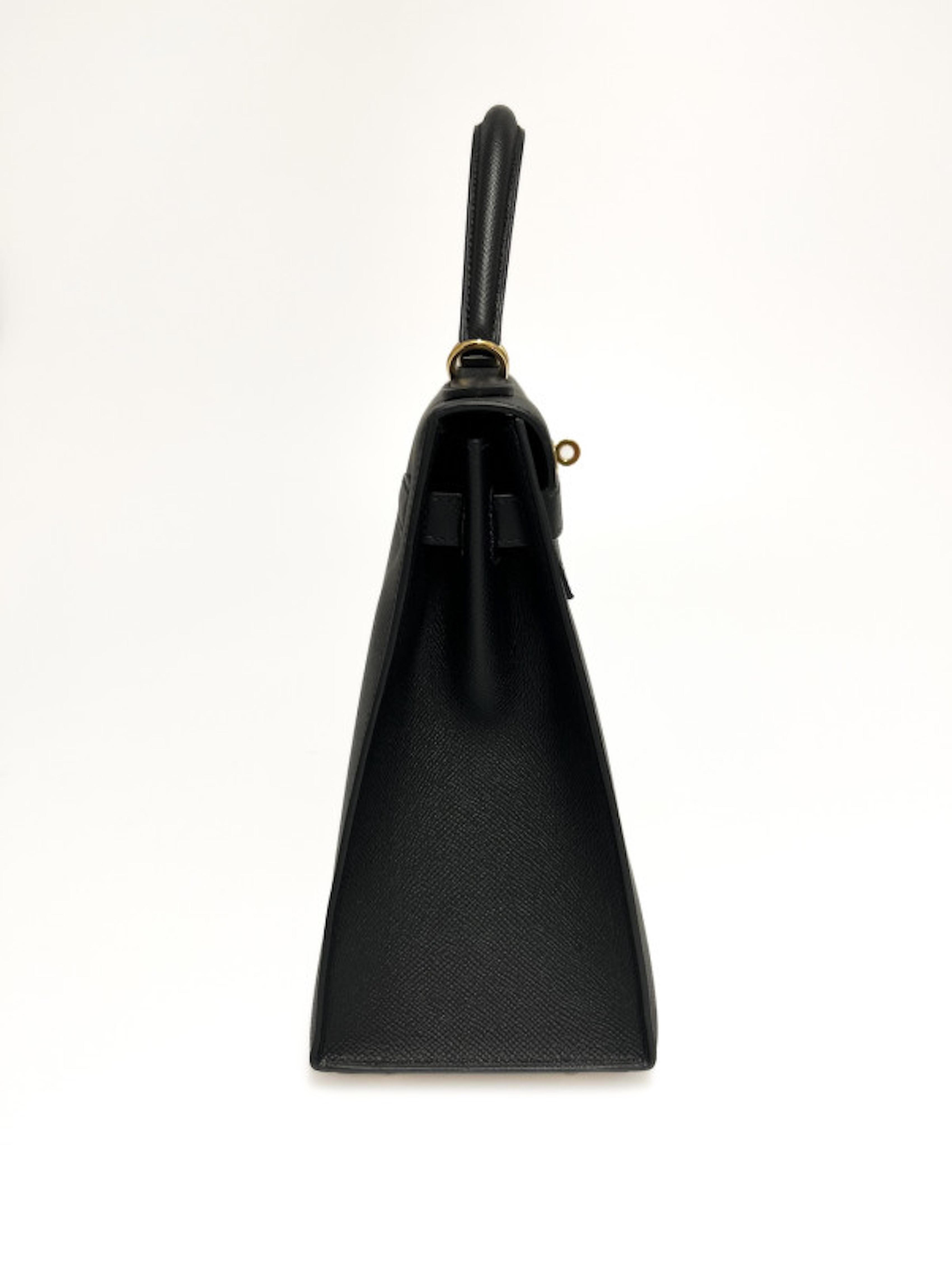 2022 Hermès Kelly 32 Sellier Cuir Epsom en vente 1