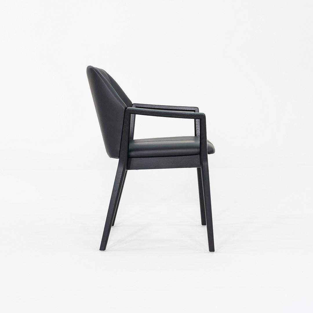 2022 Hoffmann Kahleyss Design per CondeHouse Poltrona Kari in Black Oak in vendita 5