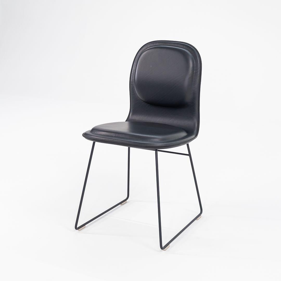 2022 Jasper Morrison para Cappellini Silla de comedor Hi Pad de piel negra en venta 2