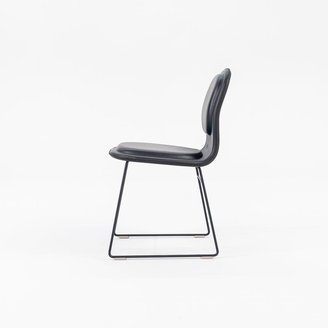 Jasper Morrison für Cappellini, Hi Pad, Esszimmerstuhl aus marineblauem Leder, 2022 im Zustand „Hervorragend“ im Angebot in Philadelphia, PA