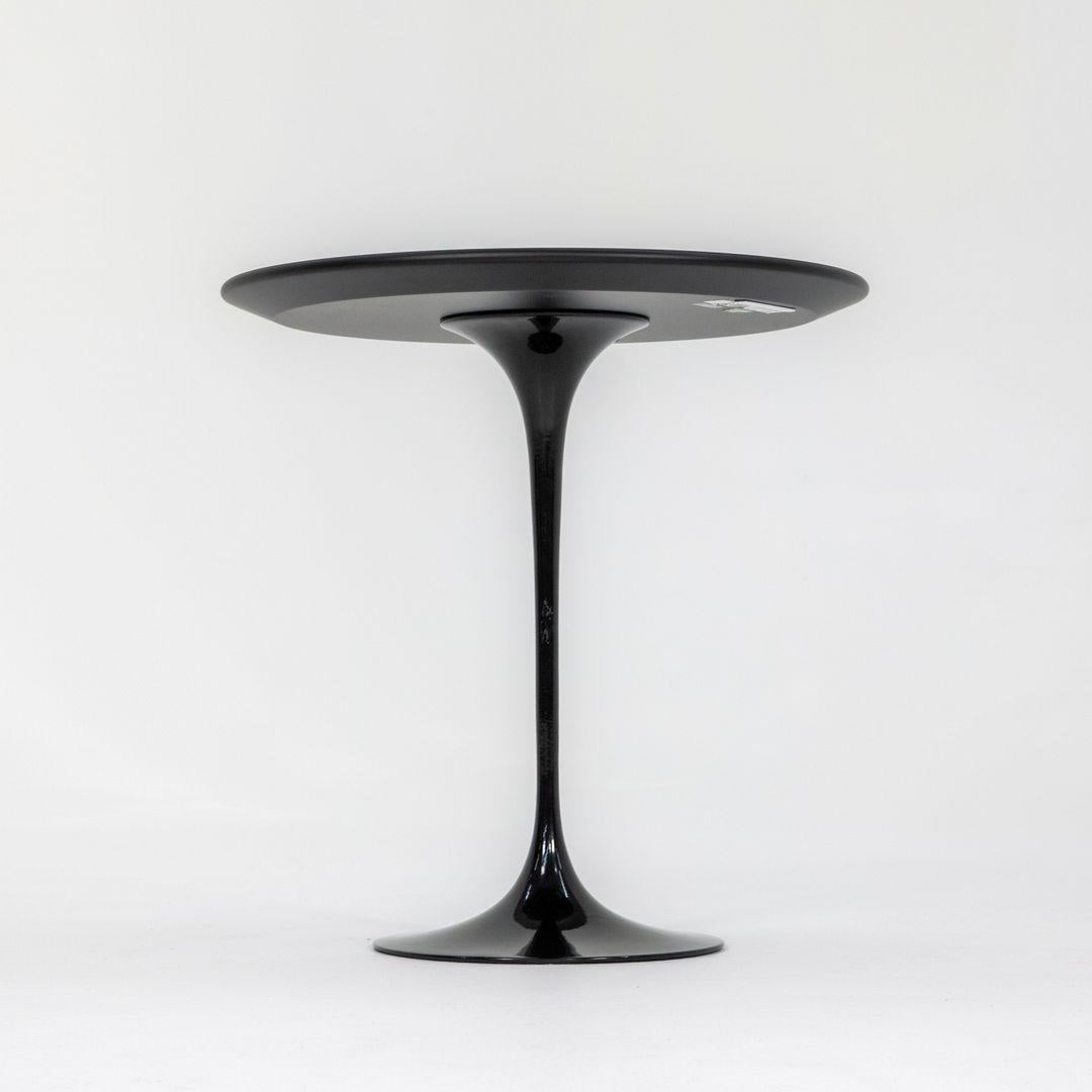 2022 Table d'appoint ronde à piédestal Saarinen Tulip avec plateau de 20
