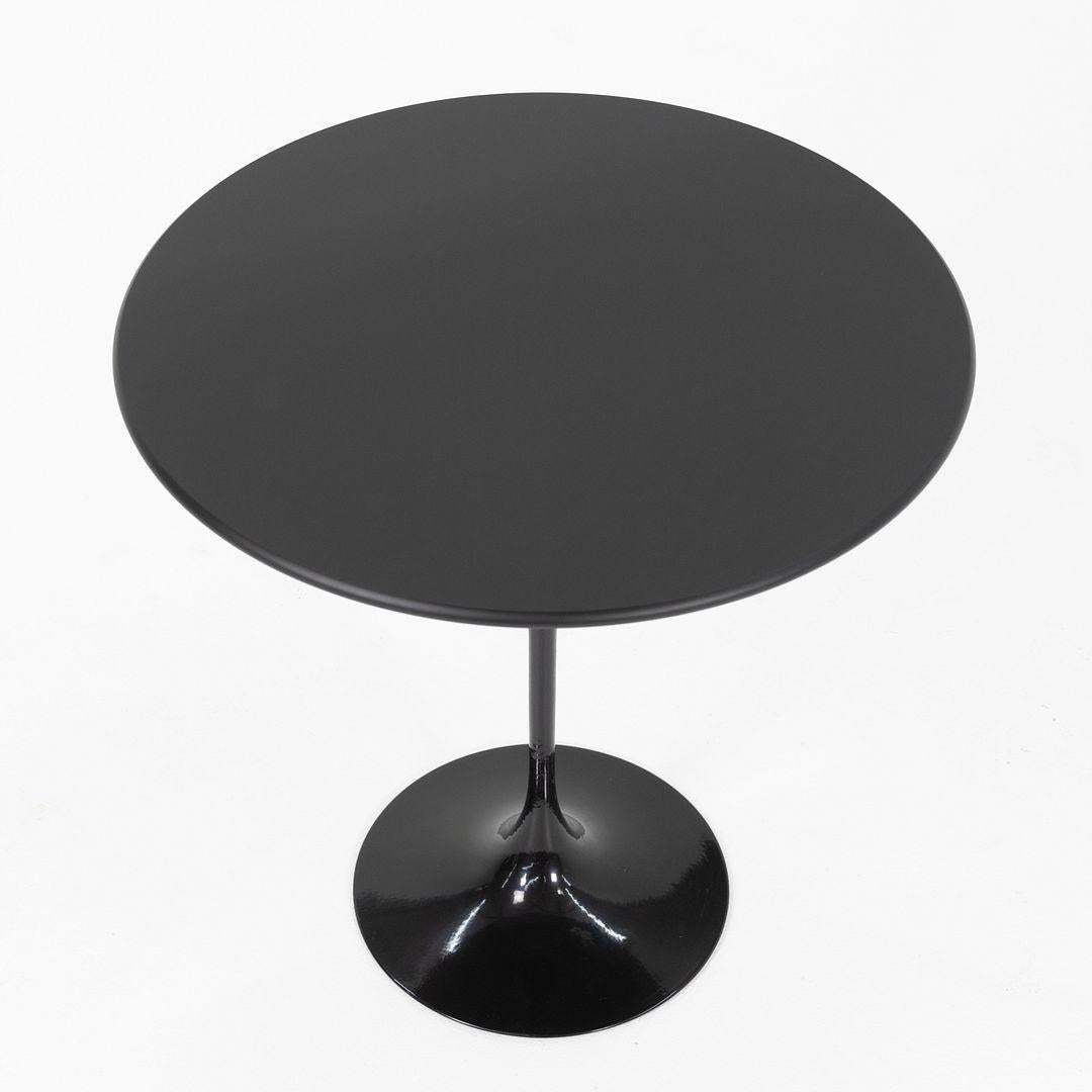 2022 Table d'appoint ronde à piédestal Saarinen Tulip avec plateau de 20