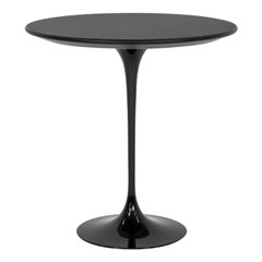 2022 Knoll Saarinen Tulip Pedestal Round Side Table with 20" Top, Model 163TR
