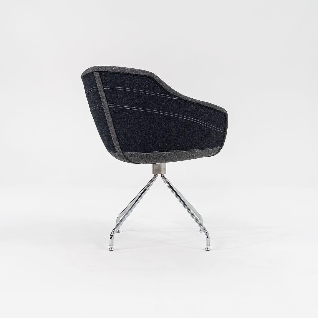 Néerlandais 2022 Luca Nichetto for Moooi Canal Swivel Shell Chair in Anthracite & Chrome en vente