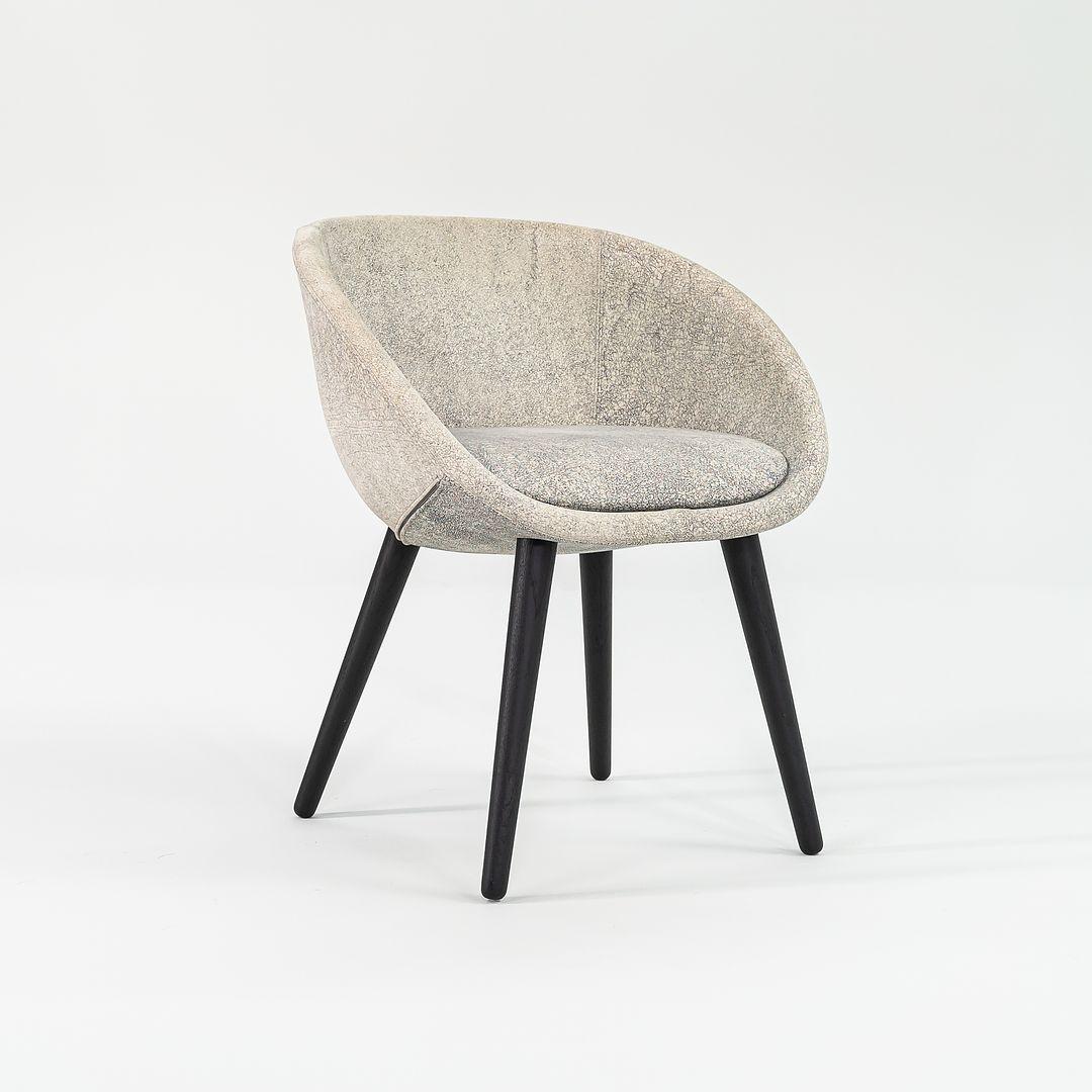 2022 Marcel Wanders für MOOOI Love Esszimmerstuhl in COM-Stoff im Angebot 1