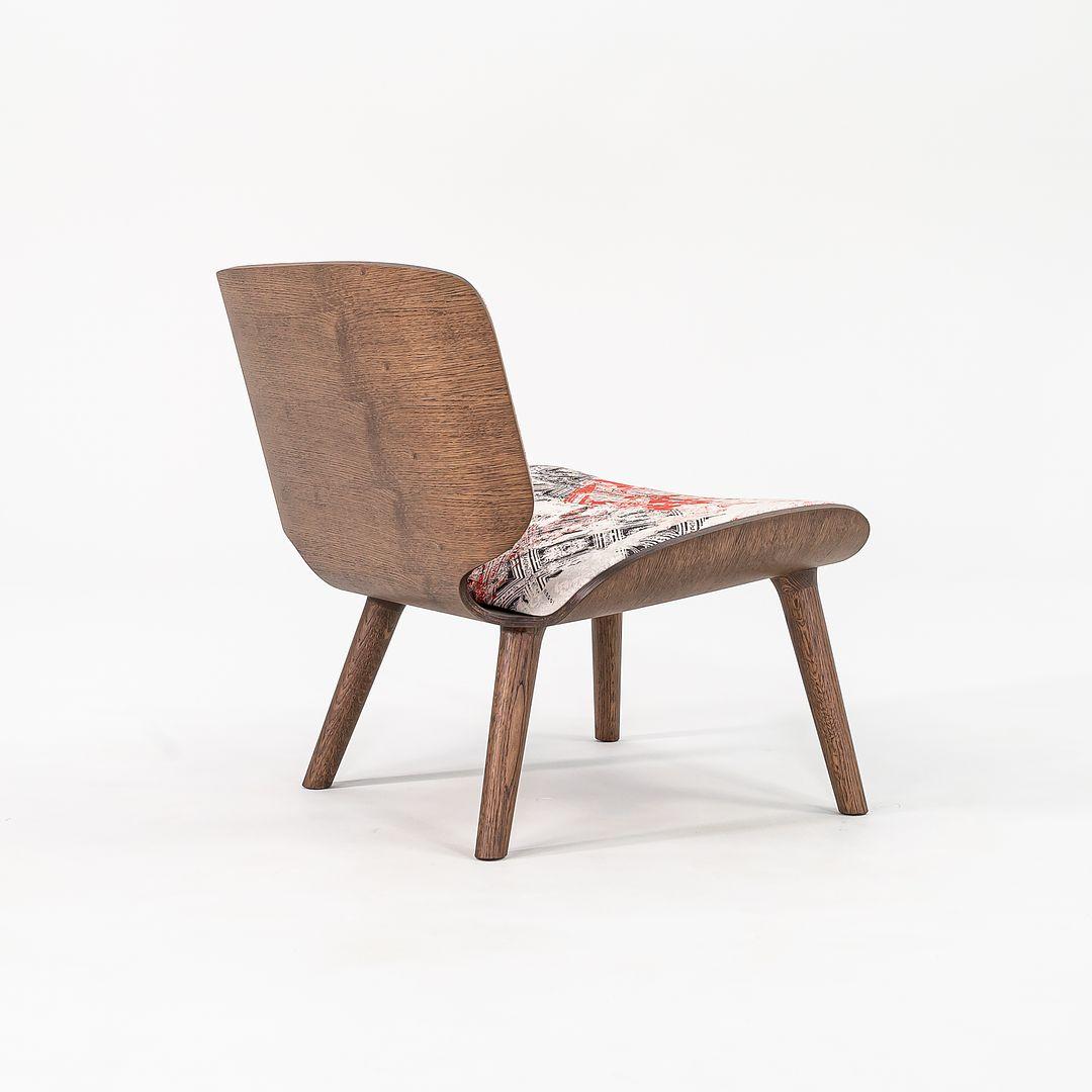 2022 Silla Nut Lounge de Marcel Wanders para Moooi en roble oscuro con tela estampada Tapicería en venta
