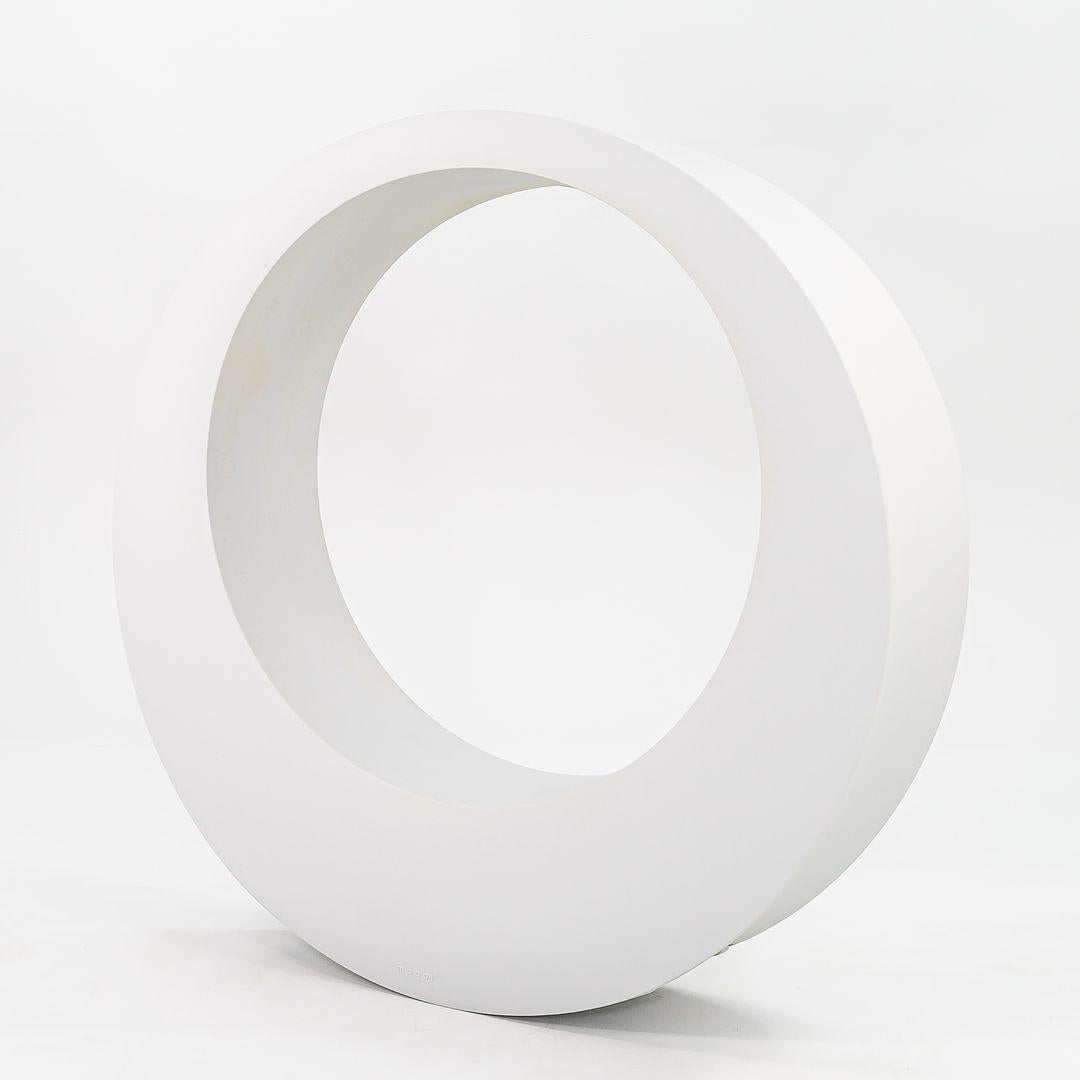 2022 Marcel Wanders pour Moooi O. Rocking Chair en gris clair Excellent état - En vente à Philadelphia, PA