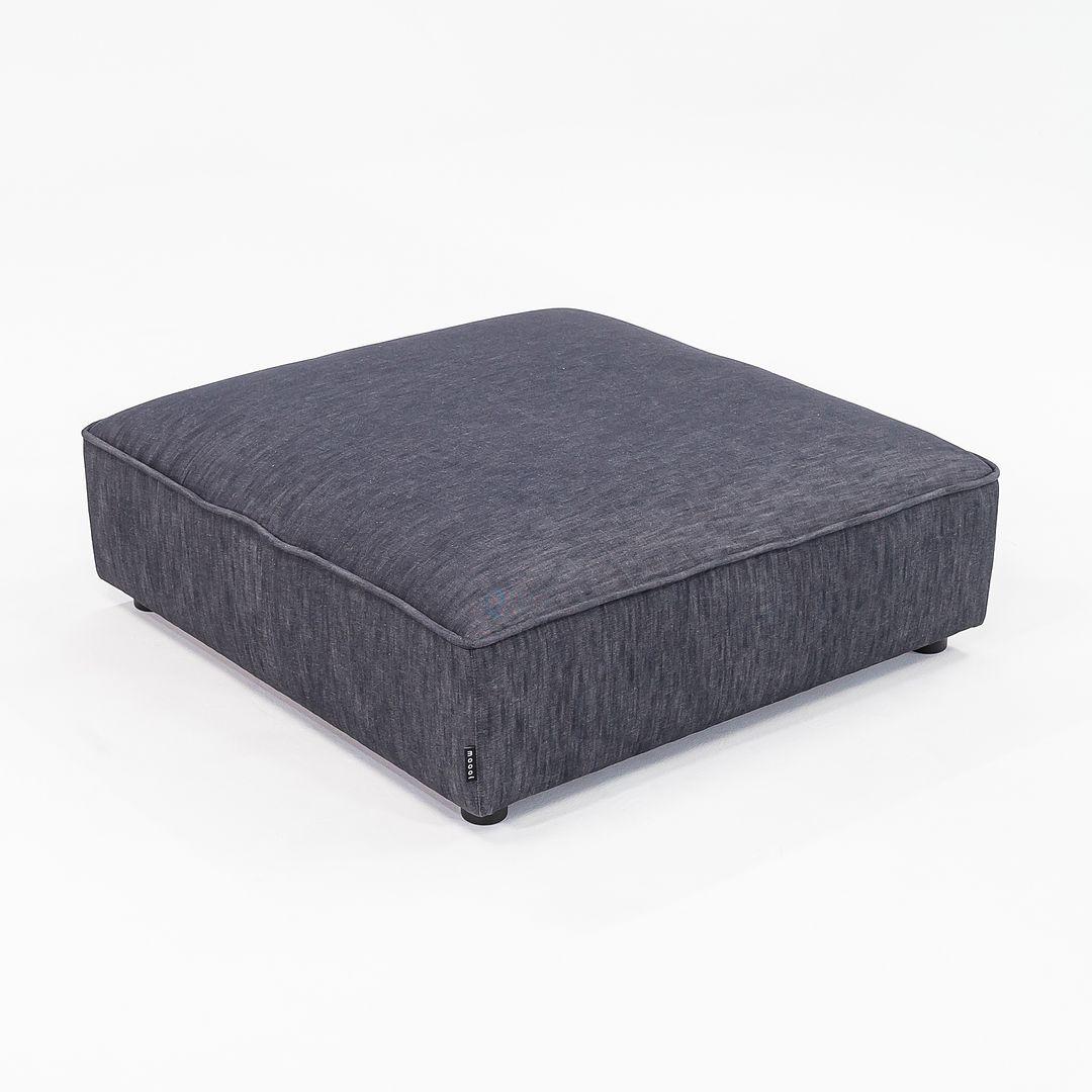 2022 Marcel Wanders para Moooi Sofá So Good SSG Ottoman / Reposapiés Medianoche en Excelente estado para la venta en Philadelphia, PA