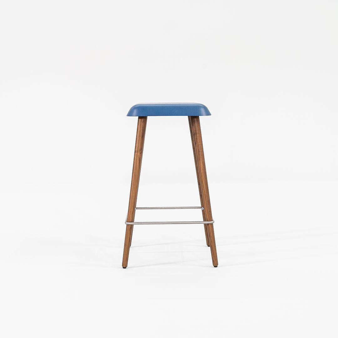 2022 Martin Solem Basso Taburete de mostrador Daddy Longlegs de fresno azul de China con base en venta 3