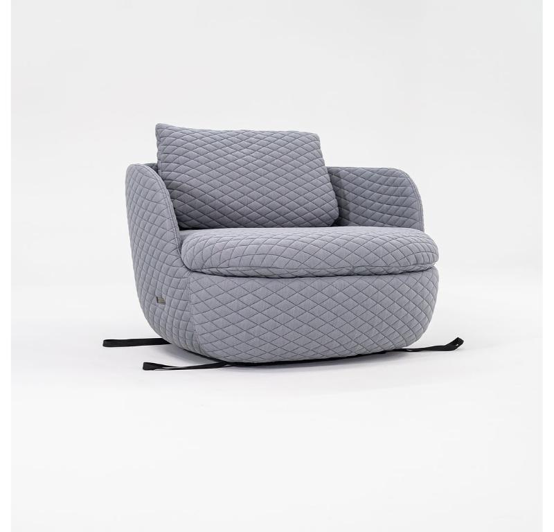 2022 Moooi Works + Bart Schilder für Moooi Bart Loungesessel aus grauem Stoff im Angebot 5