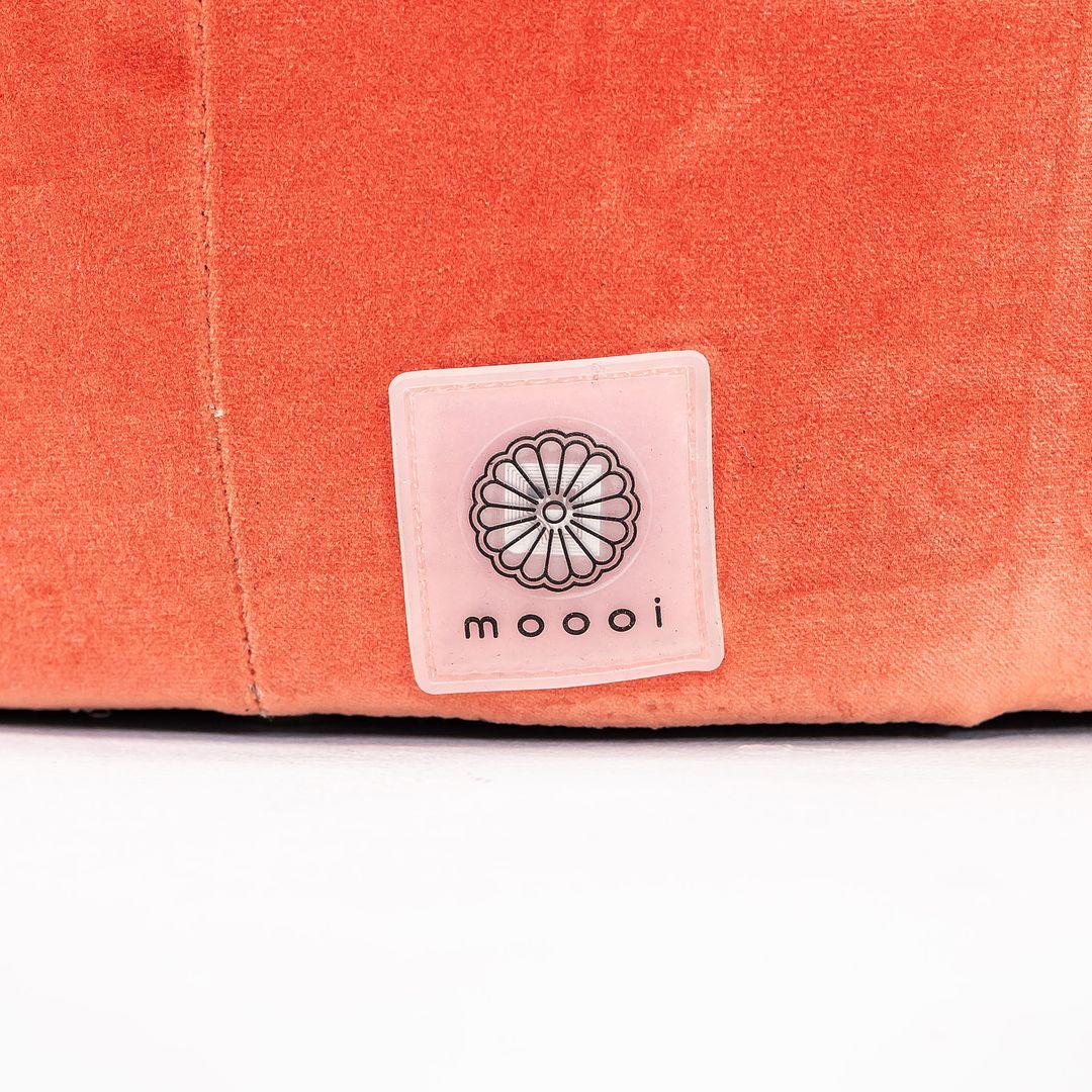 Néerlandais 2022 MOOOI Works for MOOOI Pooof Ottoman/Stool Seat in Harald 3, 543 en vente