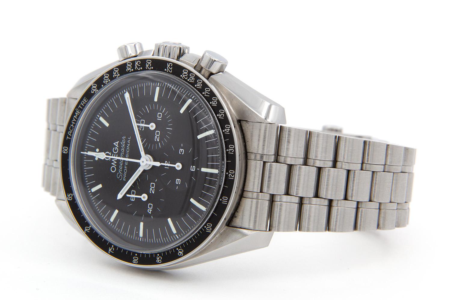 omega moonwatch 2022