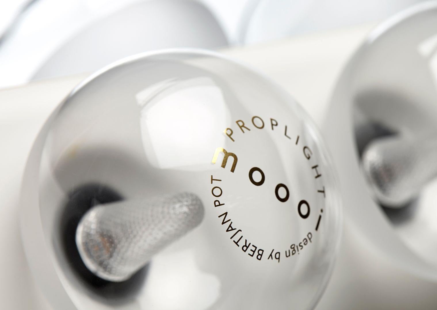 Contemporary 2022 Prop light, Double Horizontal 2700K by Bertjan Pot for MOOOI For Sale