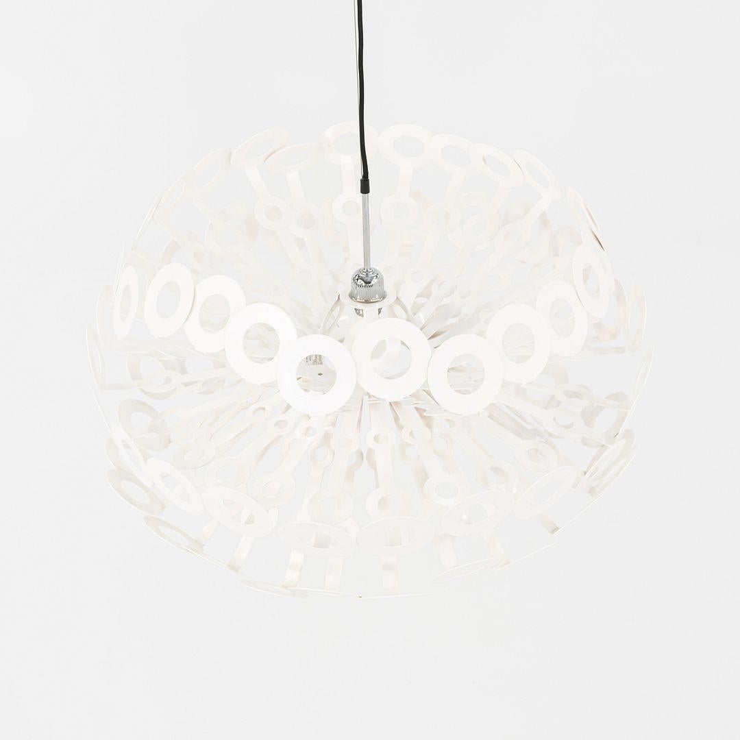 2022 Richard Hutten per Moooi Lampada a sospensione Dandelion in bianco in vendita 2