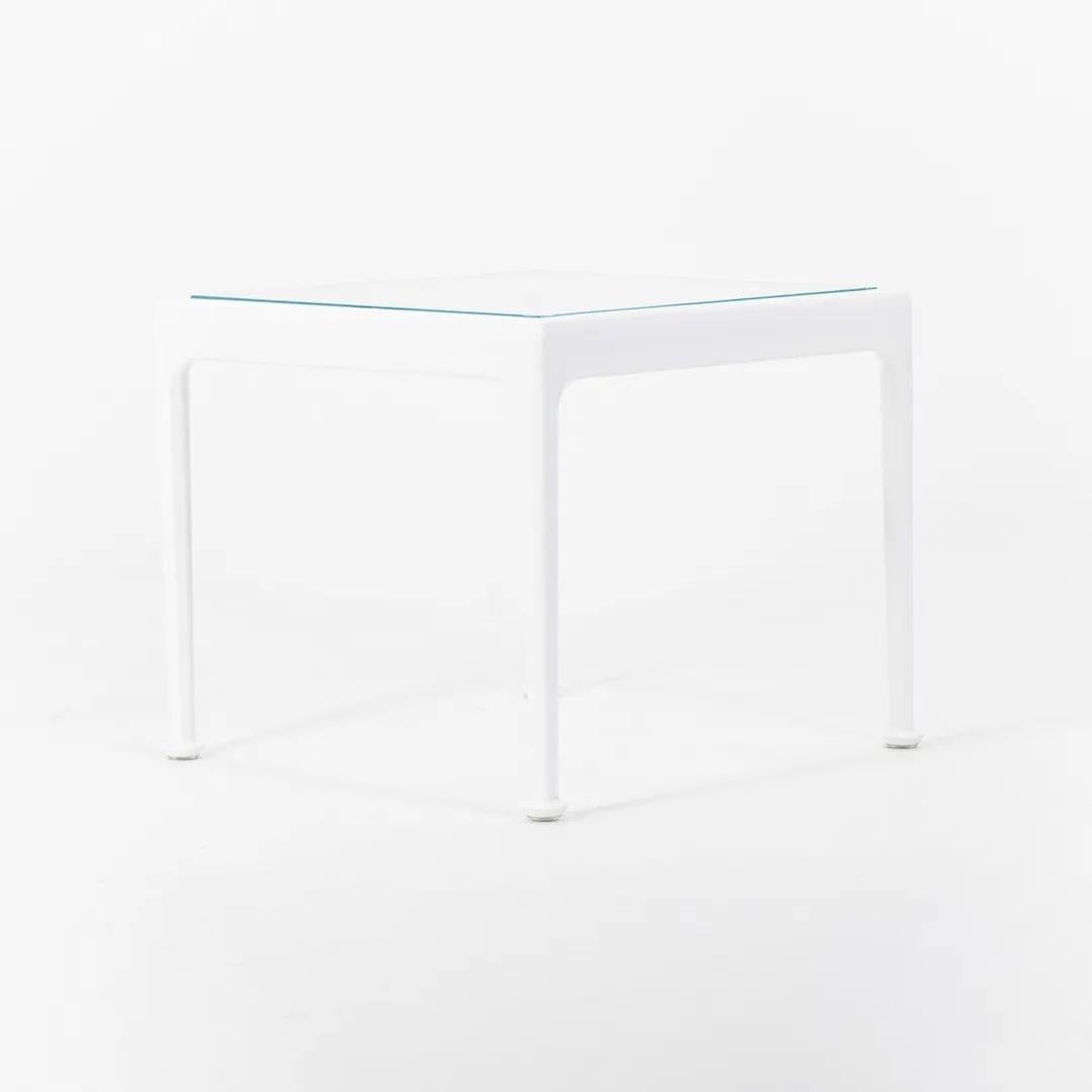 Modern 2022 Richard Schultz 1966 Series Side / End Table in White w/ Glass Top