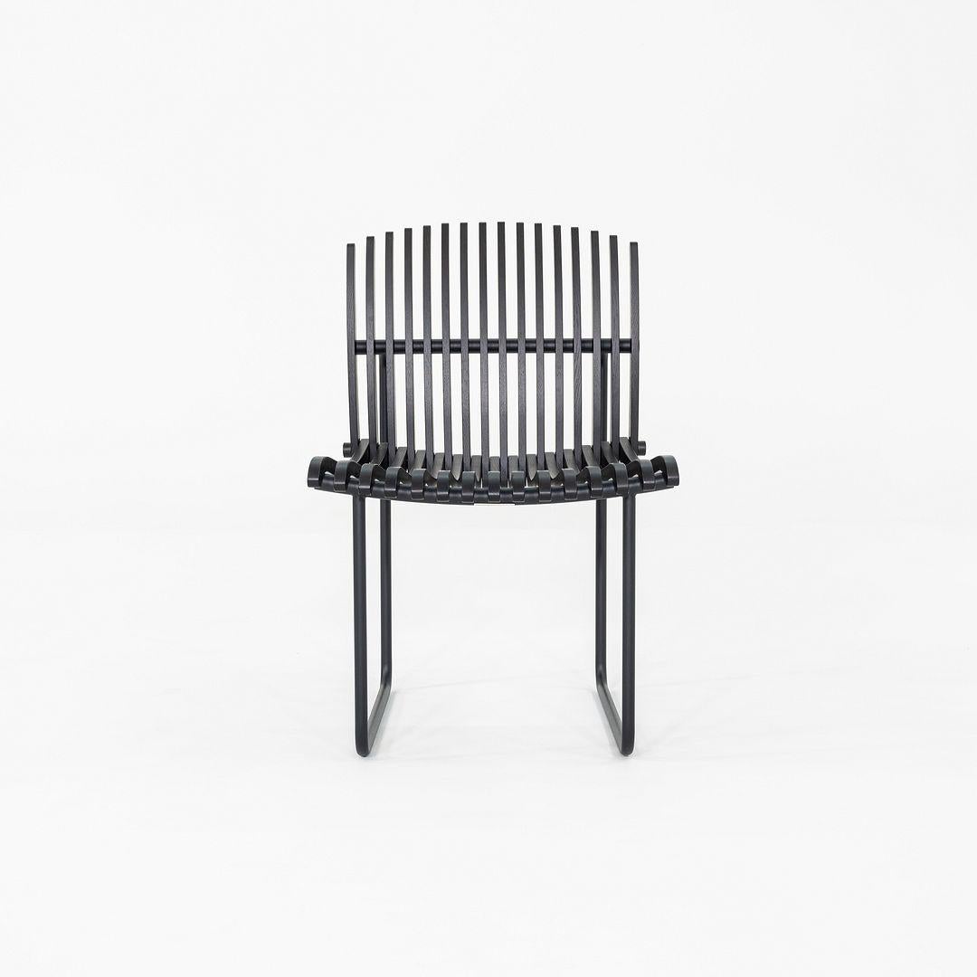2022 Richard Schultz para CondeHouse Silla de listones de madera ebonizada y aluminio en Bueno estado para la venta en Philadelphia, PA