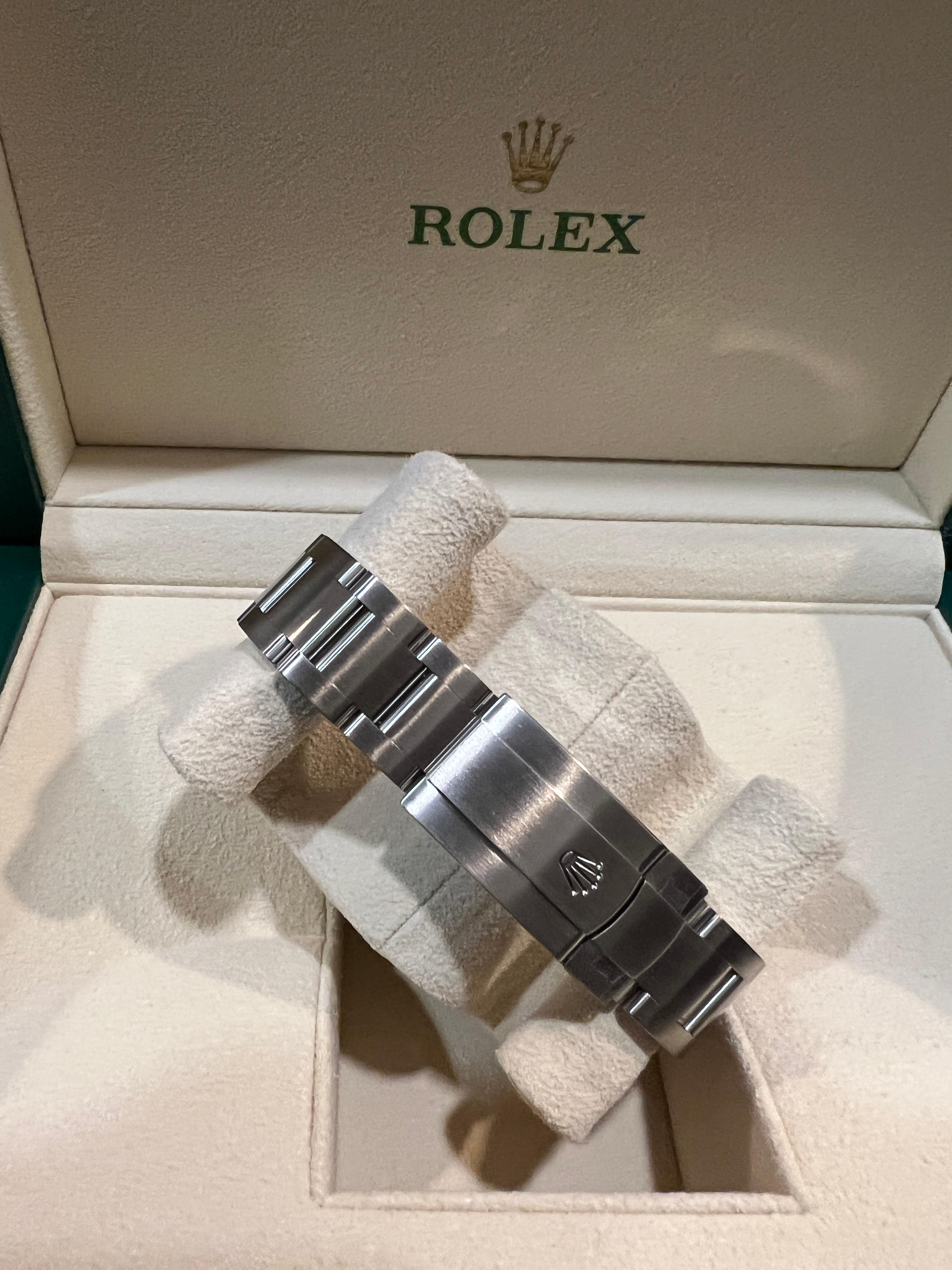 2022 Rolex Oyster Perpetual 126000 Tiffany Blue For Sale 2