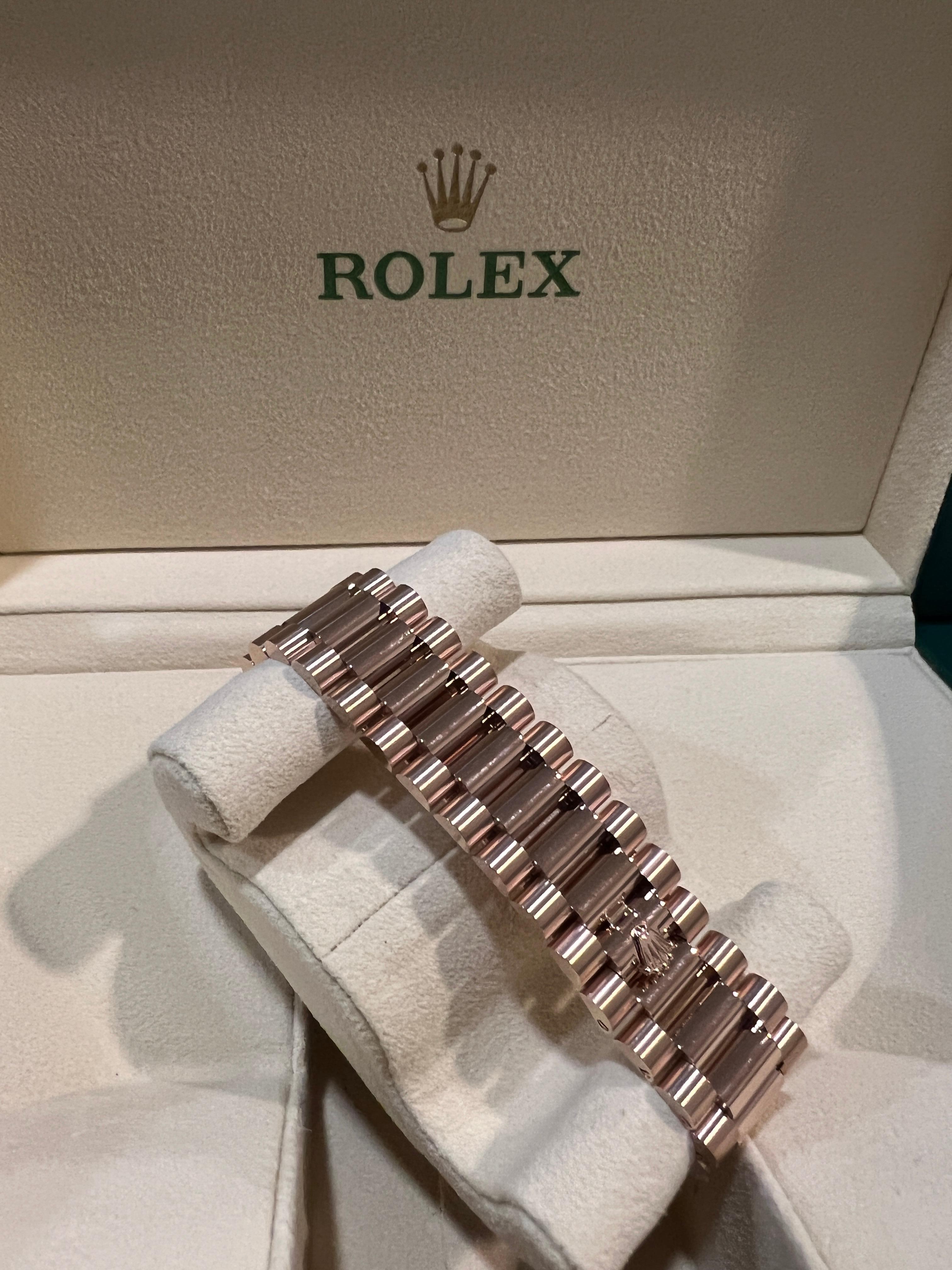 2022 Rolex Oyster Perpetual Day-Date 40 228235 In New Condition For Sale In London, GB