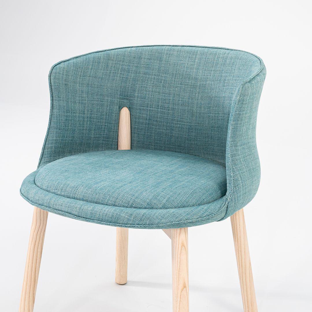 Modern 2022 Set of Four Nendo for Cappellini Peg Arm Chairs in Grit 14 w/ Bleached Ash For Sale