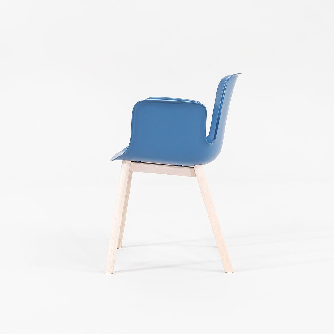 2022 Werner Aisslinger for Cappellini Juli Plastic Chair in Blue with Wood Legs For Sale 5