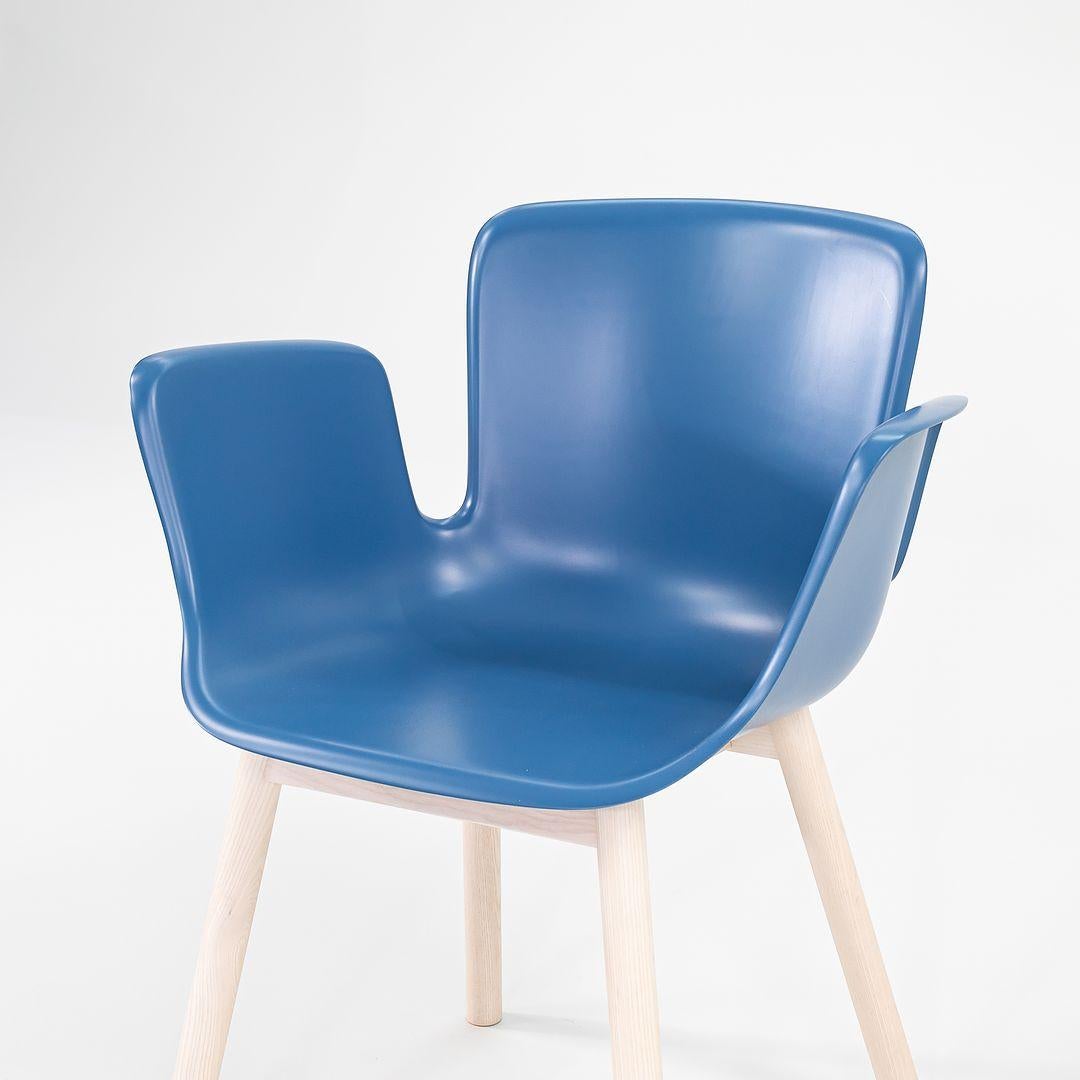 Modern 2022 Werner Aisslinger for Cappellini Juli Plastic Chair in Blue with Wood Legs For Sale