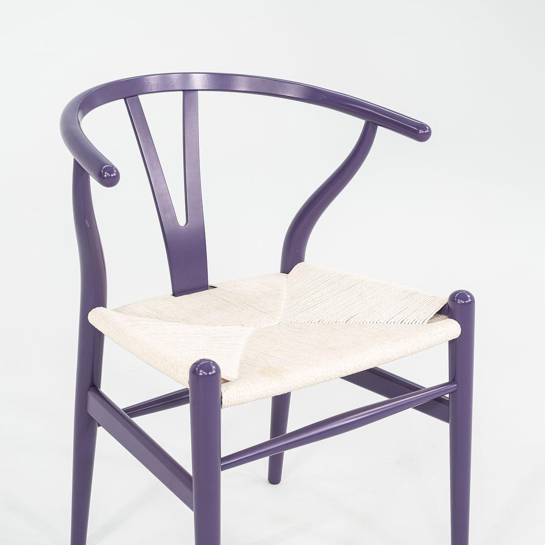 Corde en papier 2023 Carl Hansen CH24 Wishbone Chair in Beeche Dark Purple w/ Papercord 3x Avail en vente
