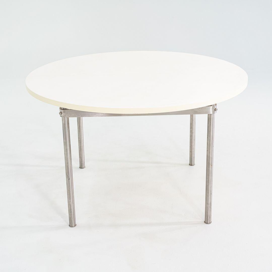 Acier Table de salle à manger CH388 en stratifié blanc Carl Hansen 2023 en vente