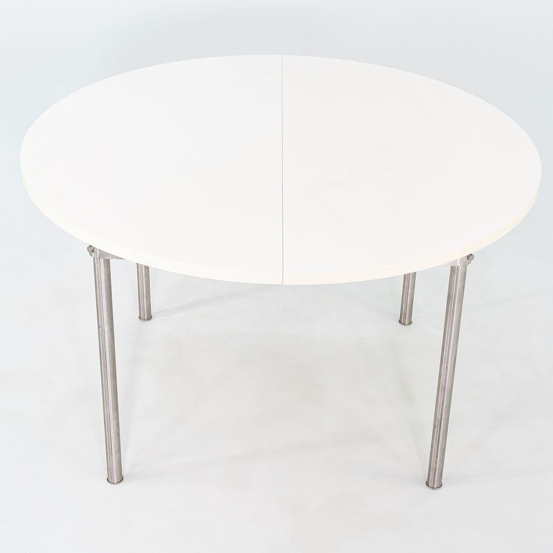 Table de salle à manger CH388 en stratifié blanc Carl Hansen 2023 en vente 2