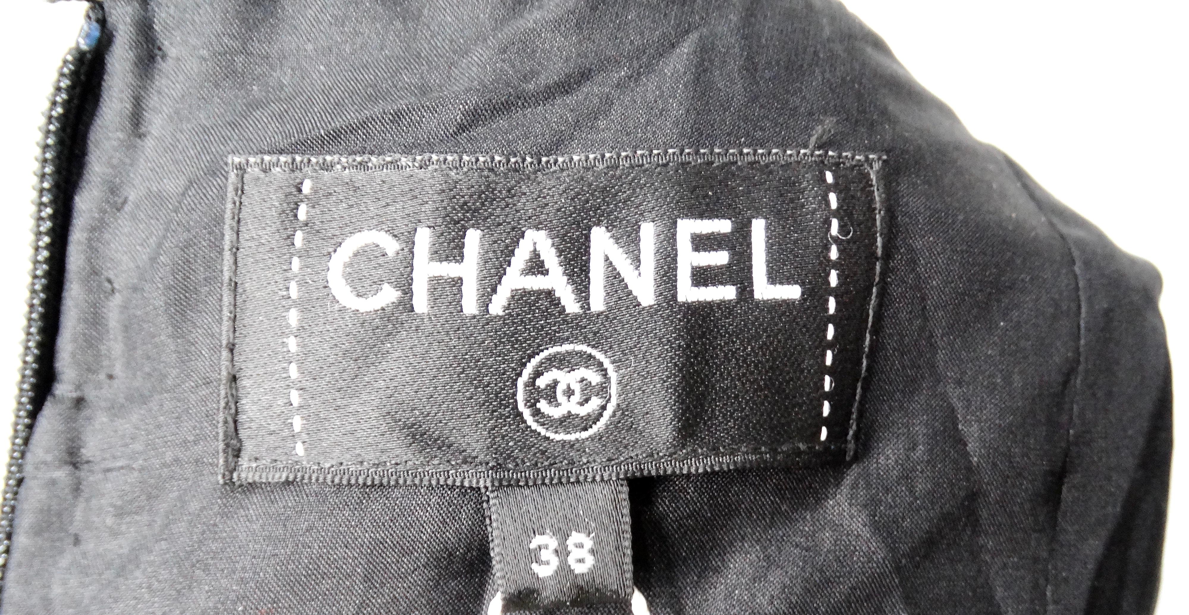 2023 Chanel Black, White & Pink Tweed Mini Skirt 2