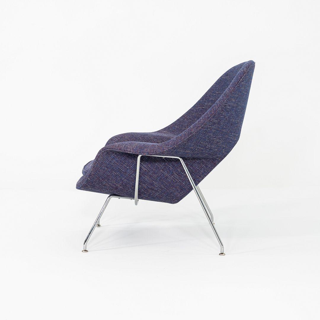 Eero Saarinen für Knoll Womb, Loungesessel in lila Stoff, 2023 (21. Jahrhundert und zeitgenössisch) im Angebot
