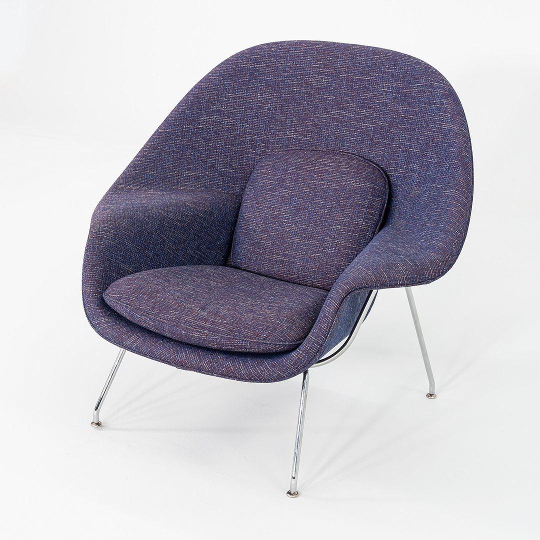 Eero Saarinen für Knoll Womb, Loungesessel in lila Stoff, 2023 (Stahl) im Angebot