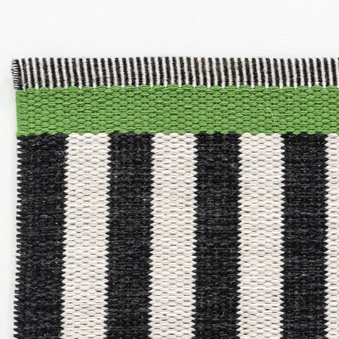 Laine 2023 Gunilla Lagerhem Ullberg pour Kasthall Tapis spécial Arkad 160x240 cm en vente