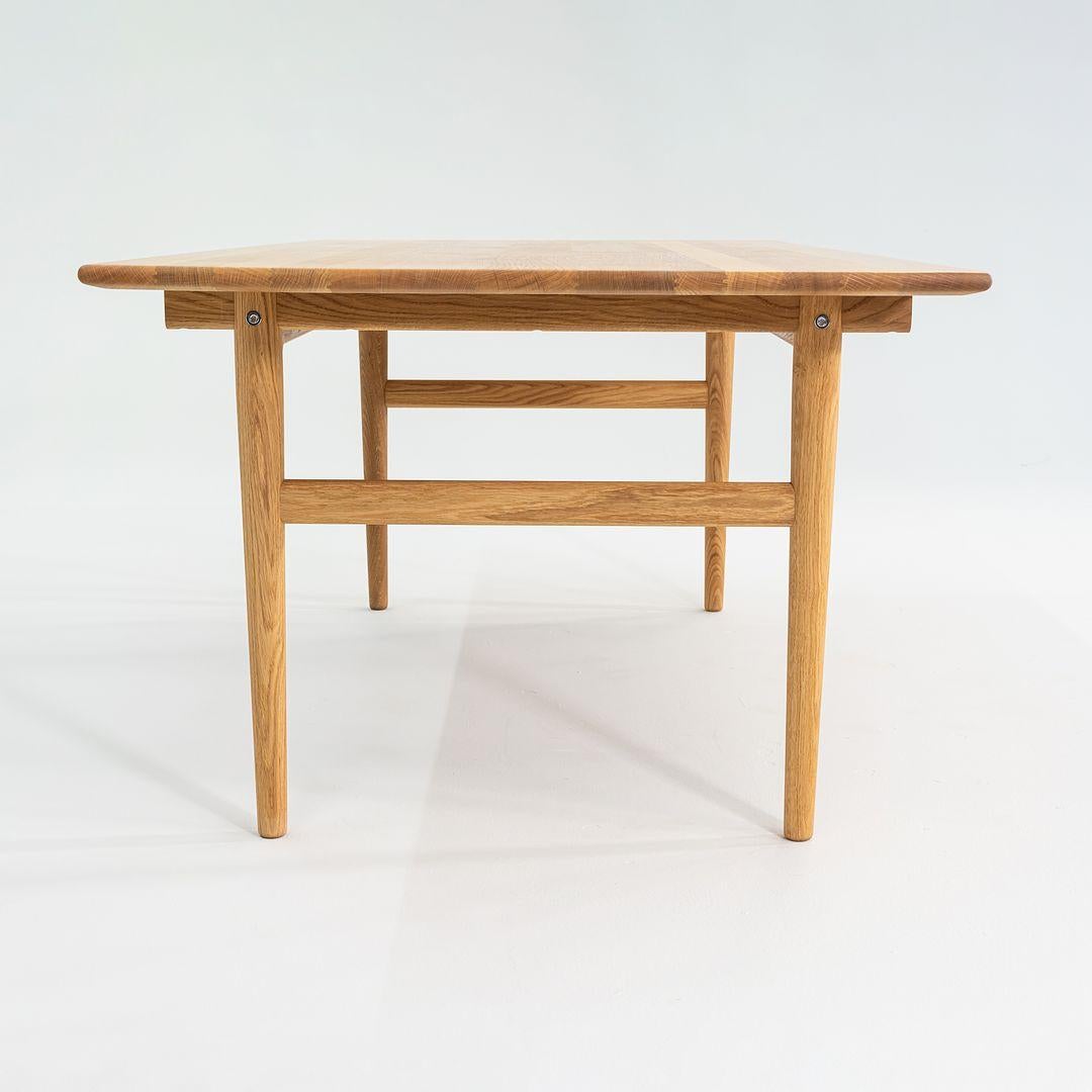 2023 Hans Wegner for Carl Hansen CH327 Table de salle à manger en chêne massif huilé 75x37 in en vente 3