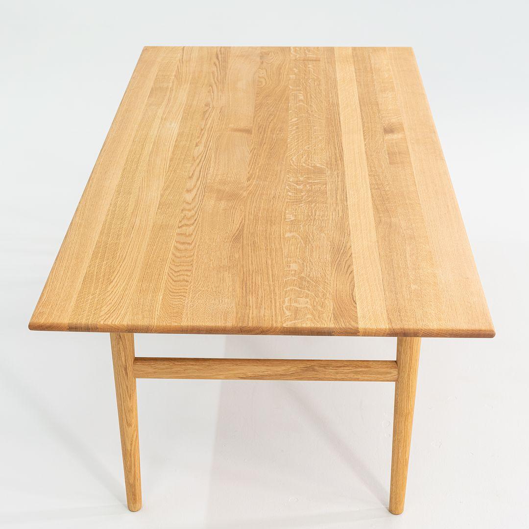 2023 Hans Wegner for Carl Hansen CH327 Table de salle à manger en chêne massif huilé 75x37 in en vente 1