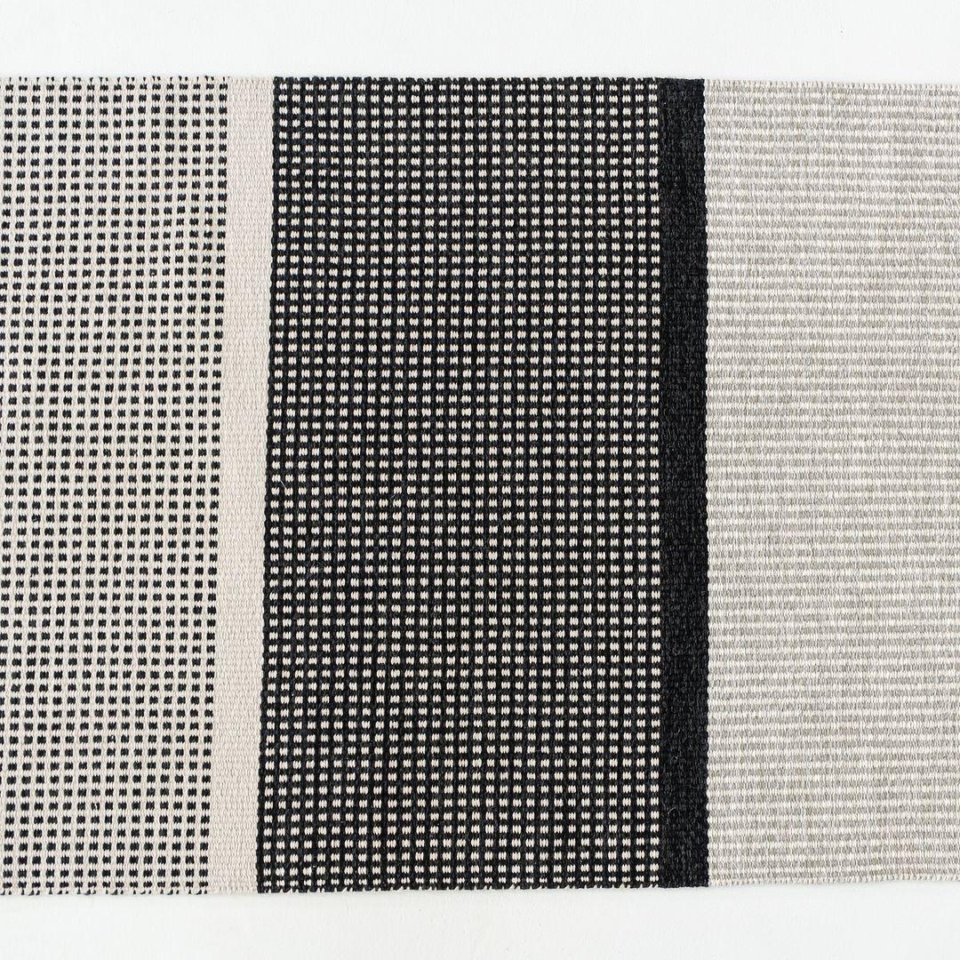 2023 Kasthall Design Studio pour Kasthall Dot Icon Special Rug 100x430 cm en vente 4