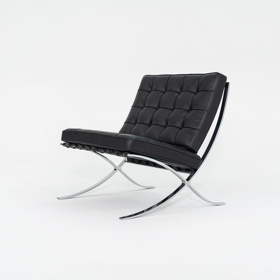 Modern 2023 Knoll Barcelona Lounge Chair by Mies van der Rohe in Black Leather For Sale