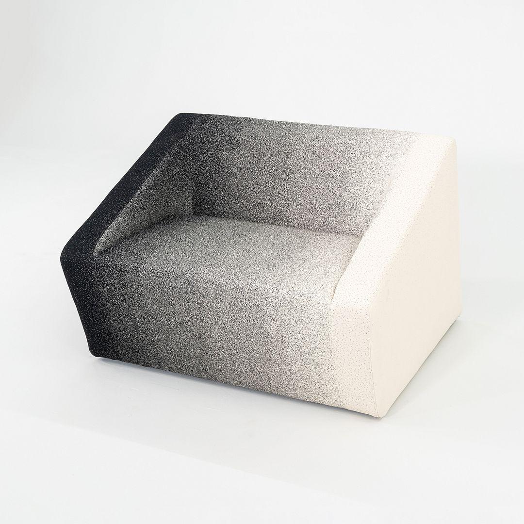 2023 Marc Thorpe für Moroso Blur Loungesessel in Blurring-Stoff im Angebot 3