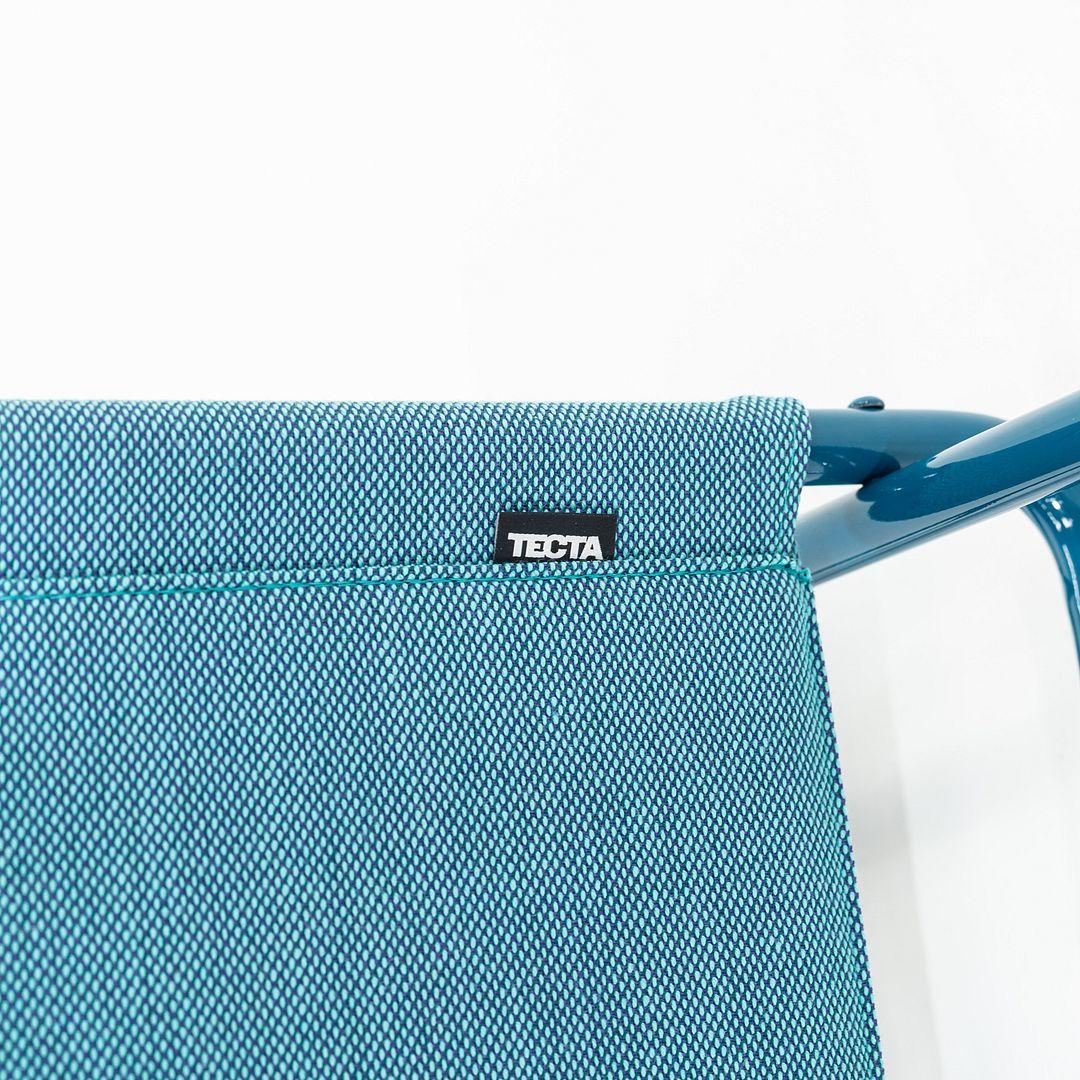 2023 Marcel Breuer pour Tecta Chaise de salle à manger B40 avec tissu et structure bleus en vente 3