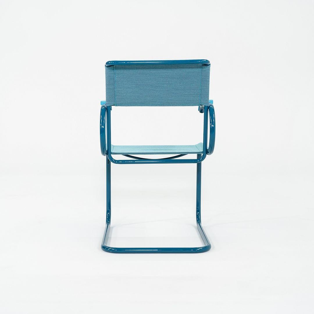 Acciaio 2023 Marcel Breuer per Tecta D40 Poltrona da pranzo con tessuto e struttura blu in vendita