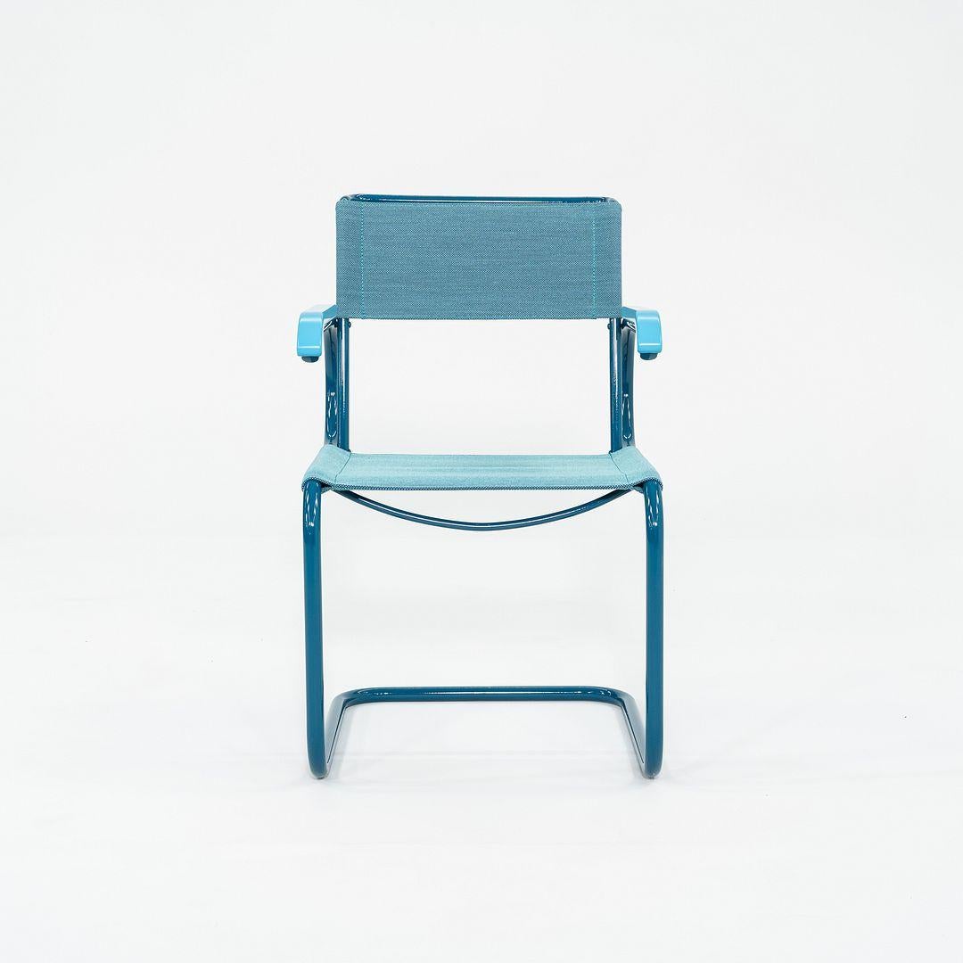 2023 Marcel Breuer per Tecta D40 Poltrona da pranzo con tessuto e struttura blu in vendita 1