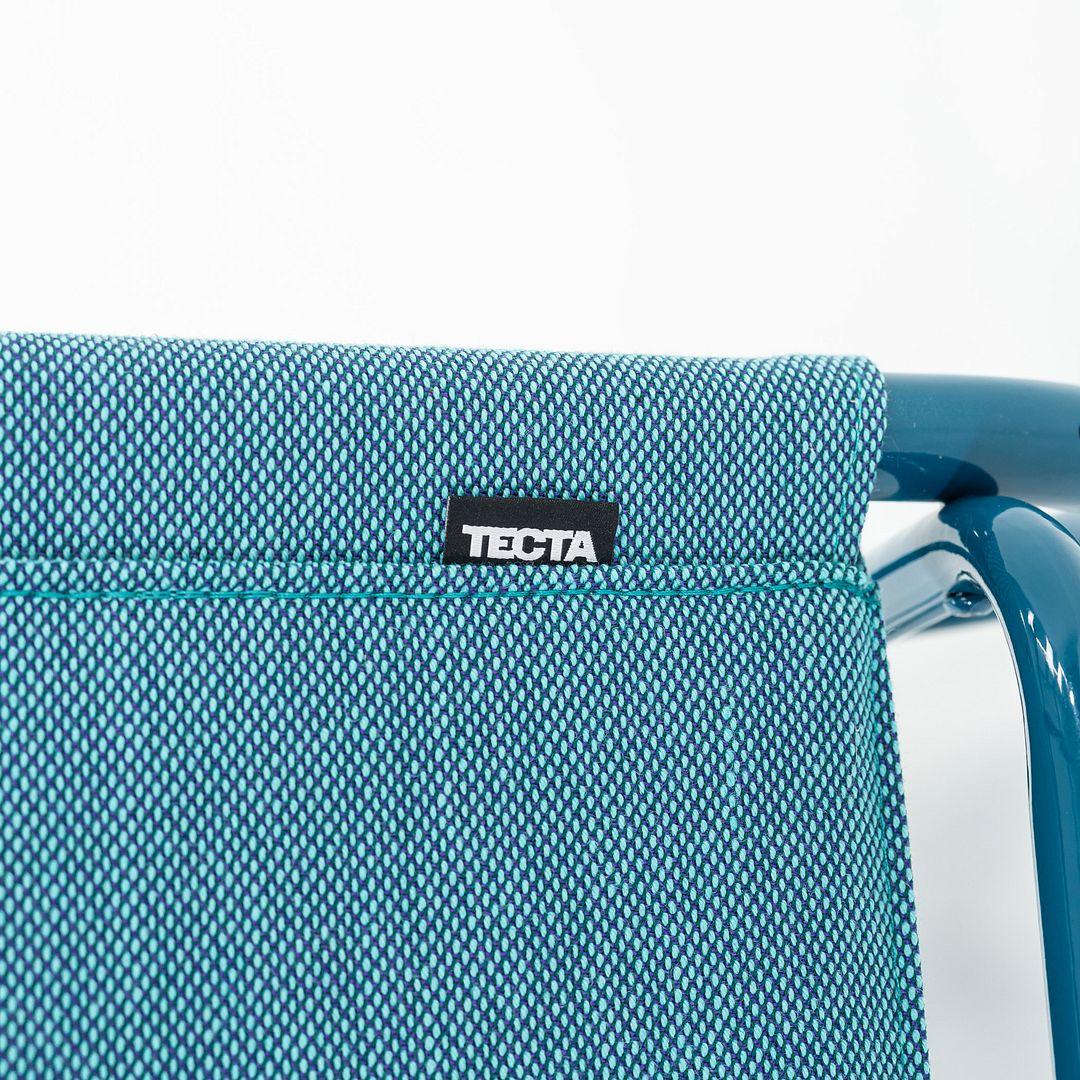2023 Marcel Breuer per Tecta D40 Poltrona da pranzo con tessuto e struttura blu in vendita 2