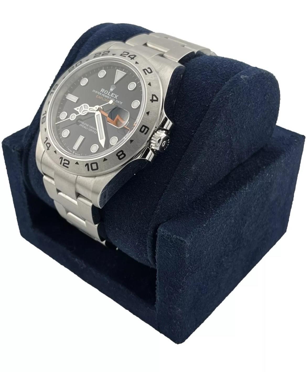 2023 MINT Rolex Explorer II 42mm 226570 Steel Black Dial Automatic Watch en vente 1